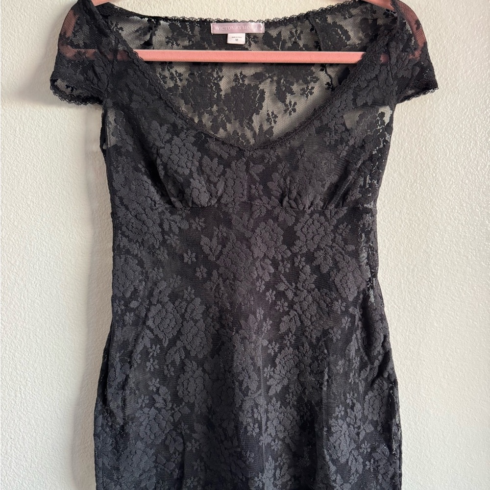 Vintage Victoria's Secret  Black Lace Chemise size M